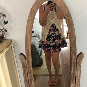 Stella Laguna Beach Floral Lace Mini Dress